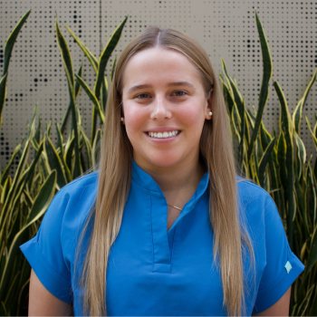 Elizabeth, Optometric Assistant